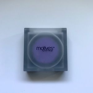 Motives eye shadow